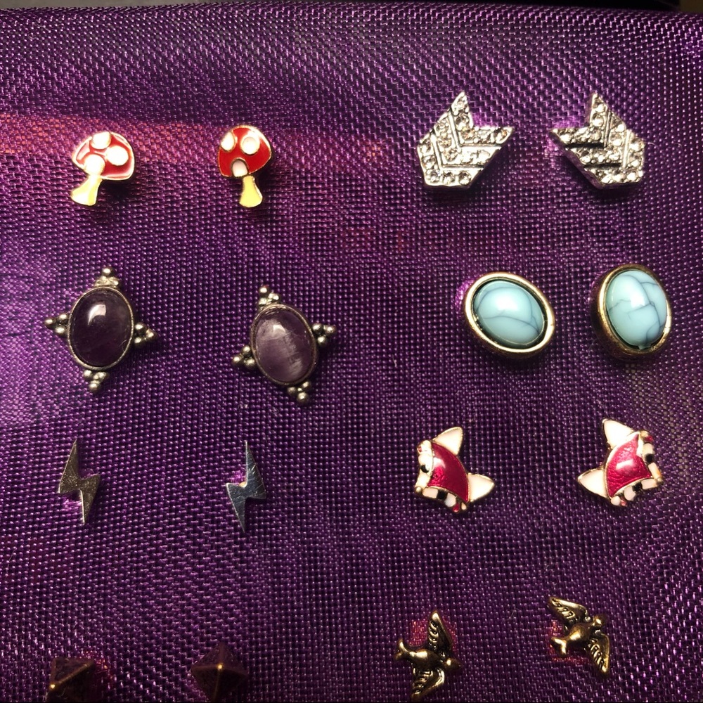 Stud Earring Collection - Picture 5 of 6